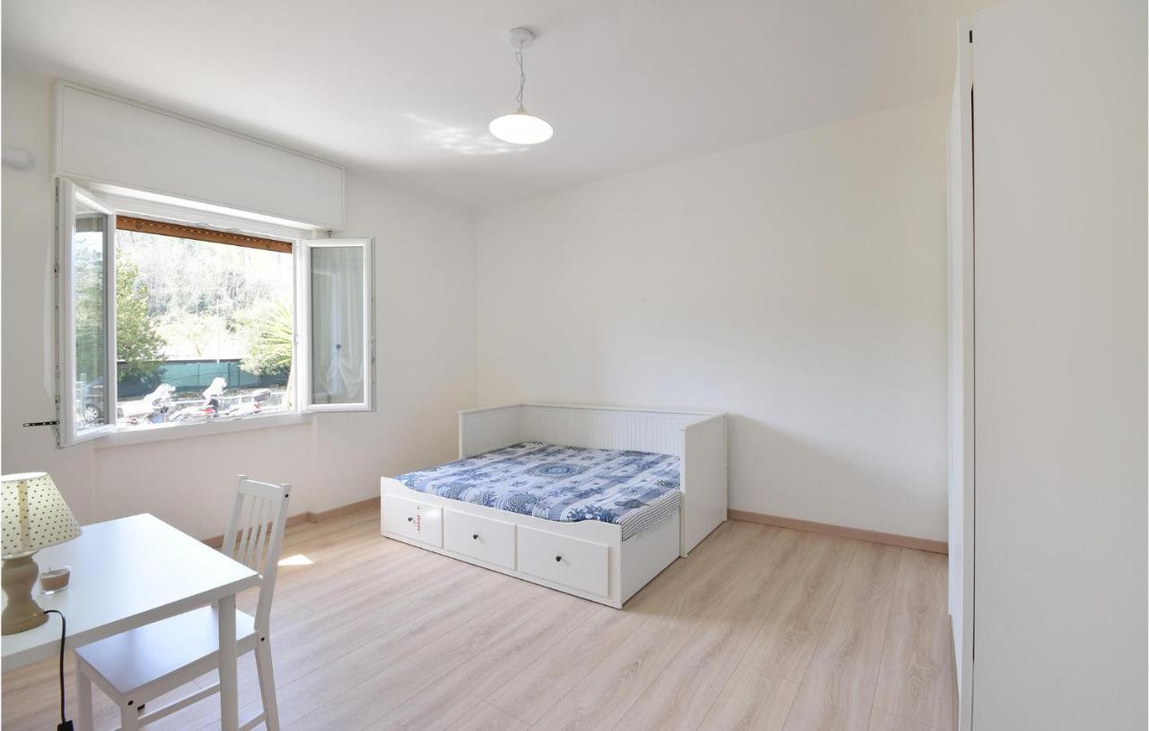 Amazing Apartment In Rapallo With Kitchen エクステリア 写真