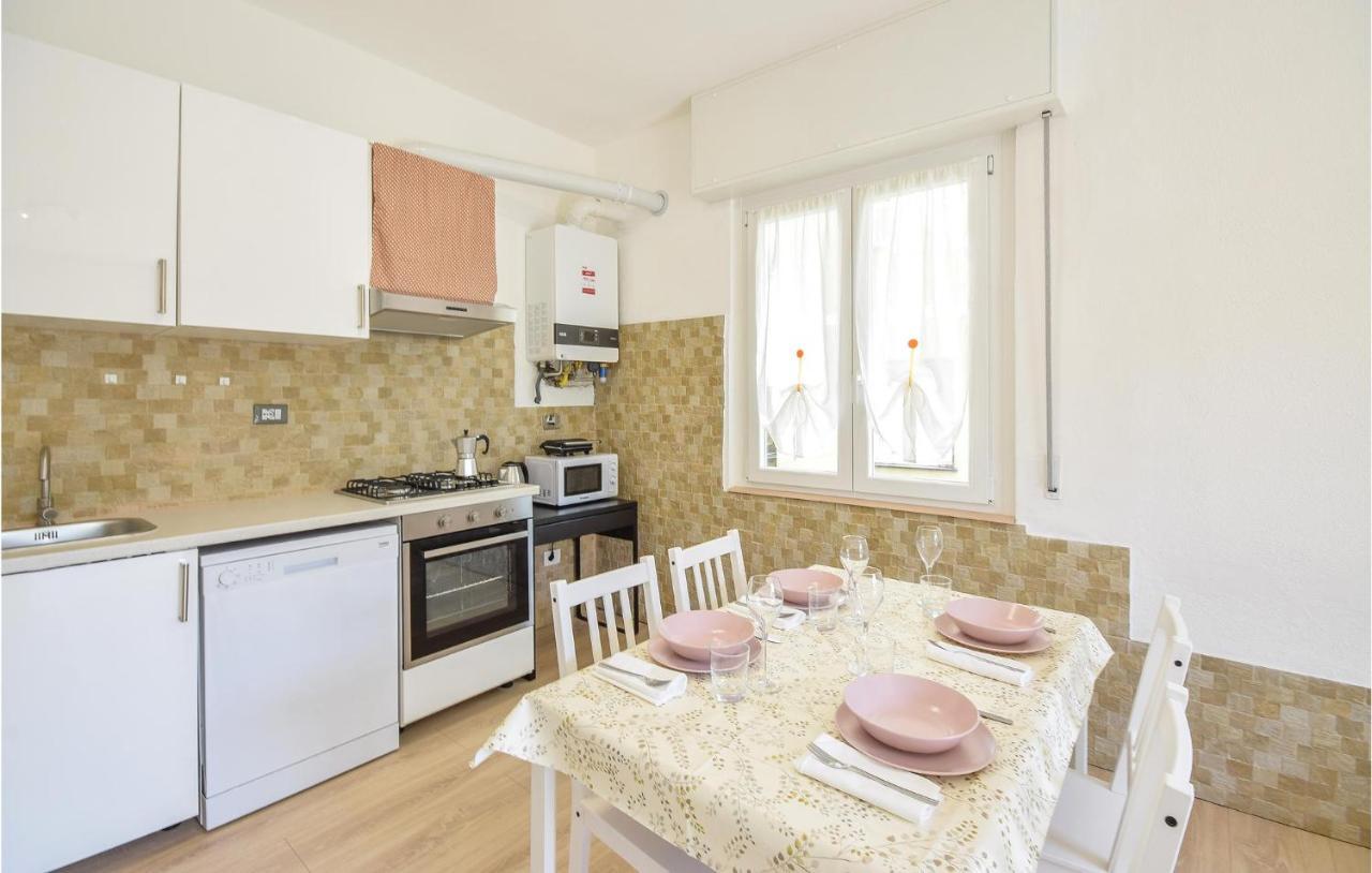 Amazing Apartment In Rapallo With Kitchen エクステリア 写真